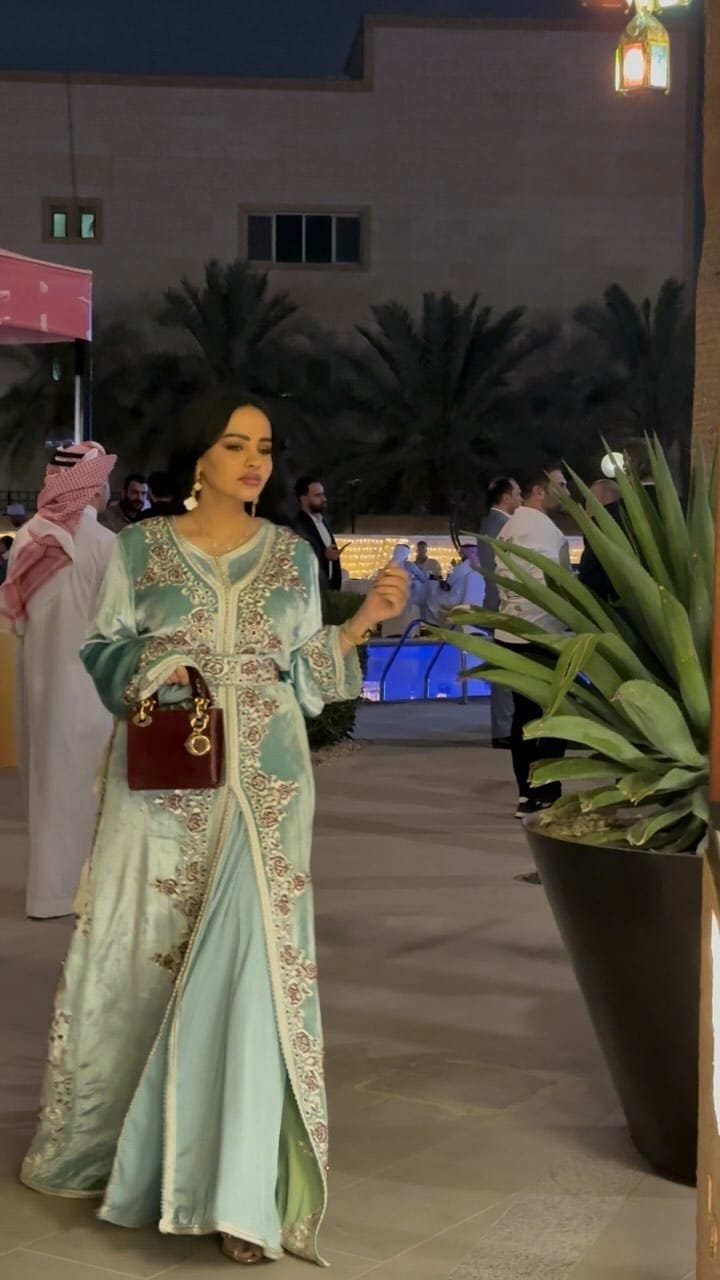 Post 8 by Mais Al Harbi🇸🇦👑أنا ميس الحربي on Instagram (video)