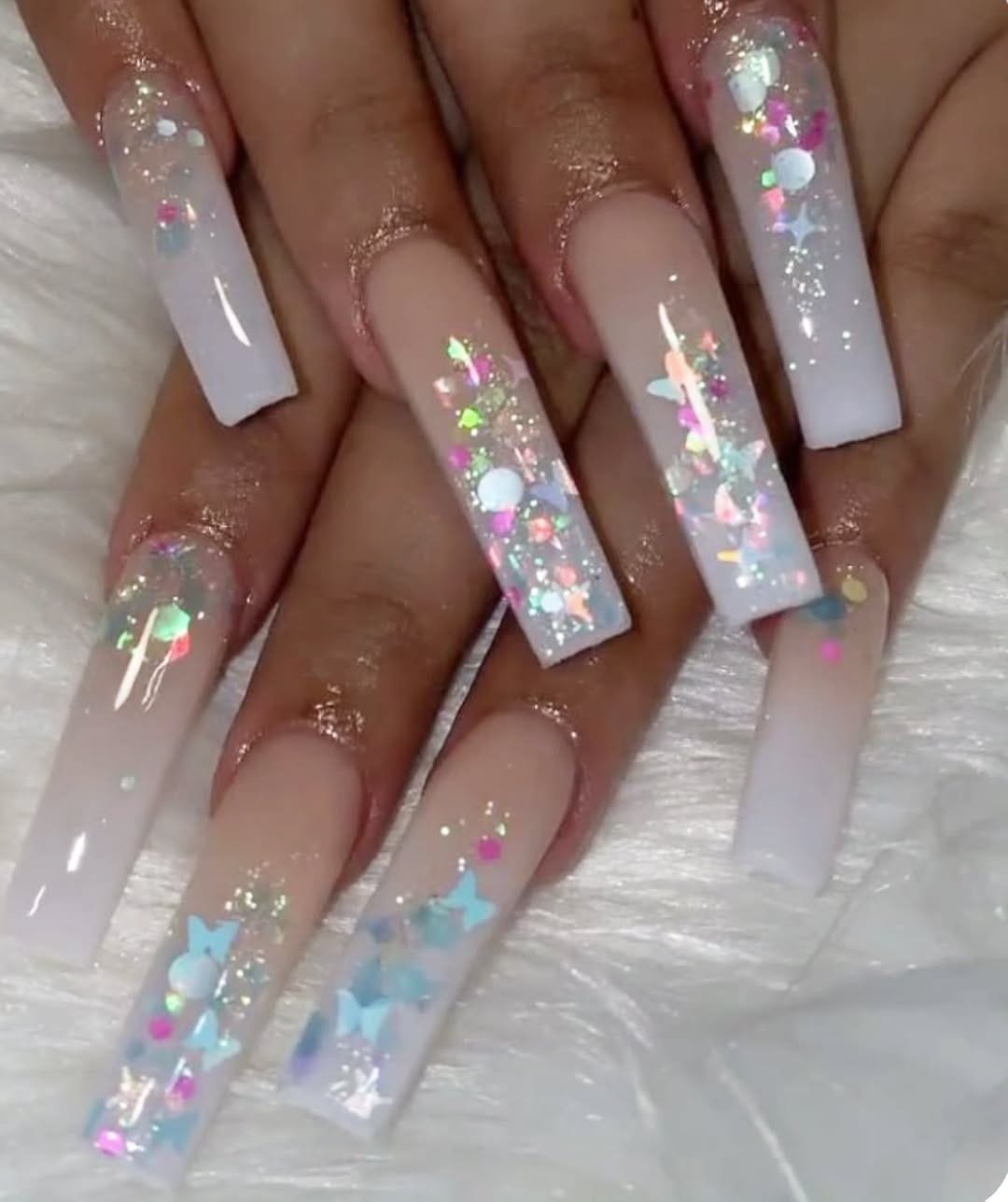 Post 8 by Marina Venger / Nail artist on Instagram (image)
