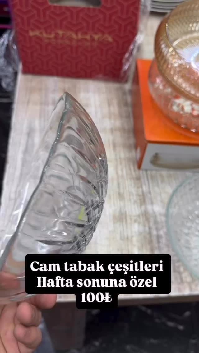 Post 3 by ✴Özerler Porselen Dünyası ✴ on Instagram (video)