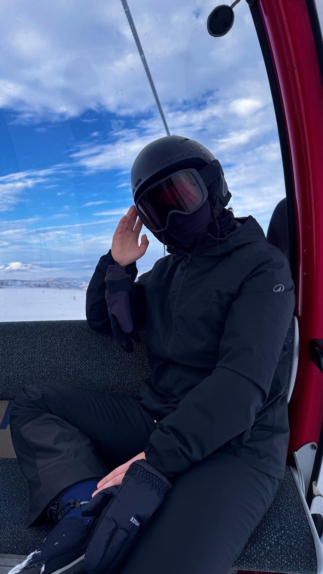 Post 2 by Demet Turhal on Instagram (video)