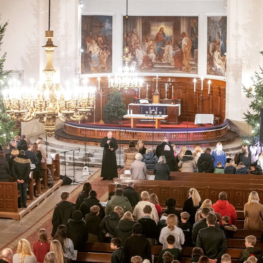 Post 1 by Photo of Tallinn places&people on Instagram (image)