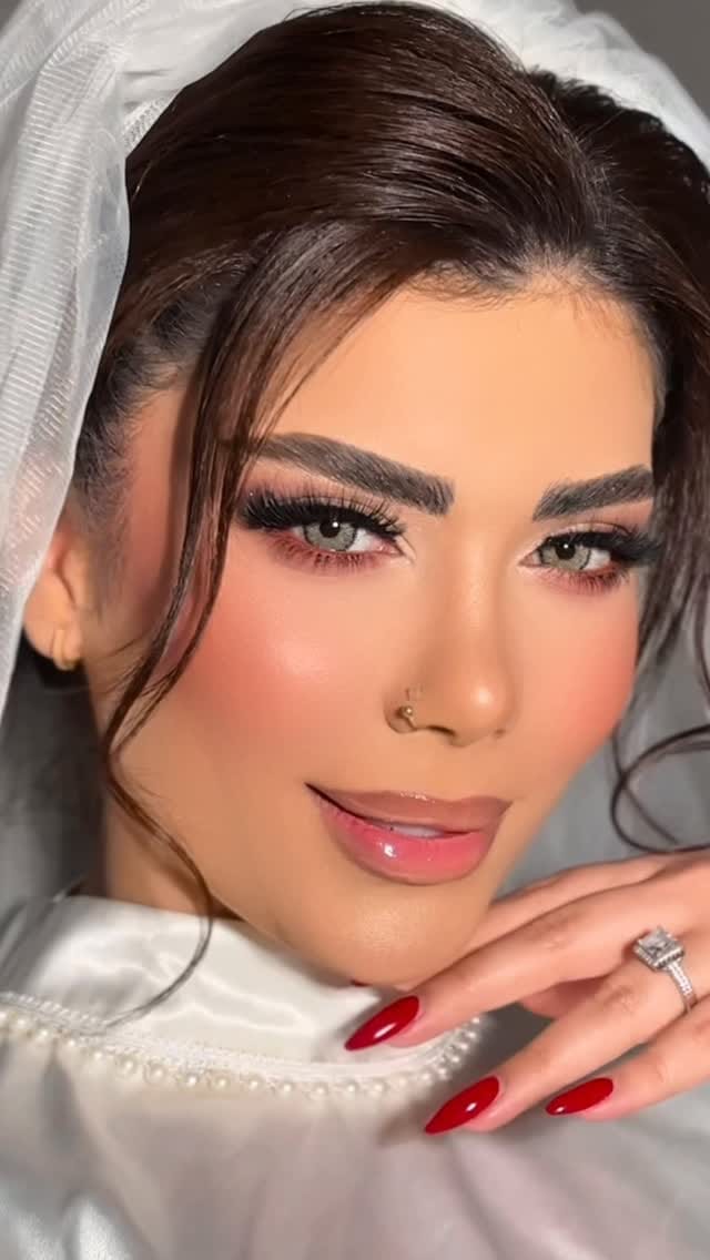 Post 1 by BOSHRA ™️ on Instagram (video)