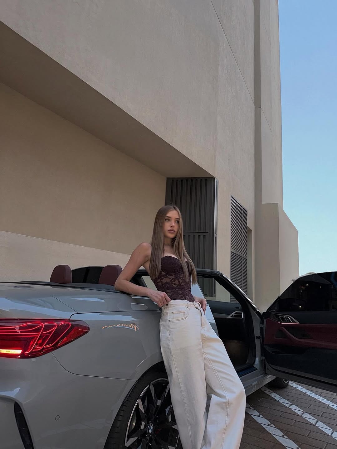 Post 8 by Maria T. on Instagram (image)