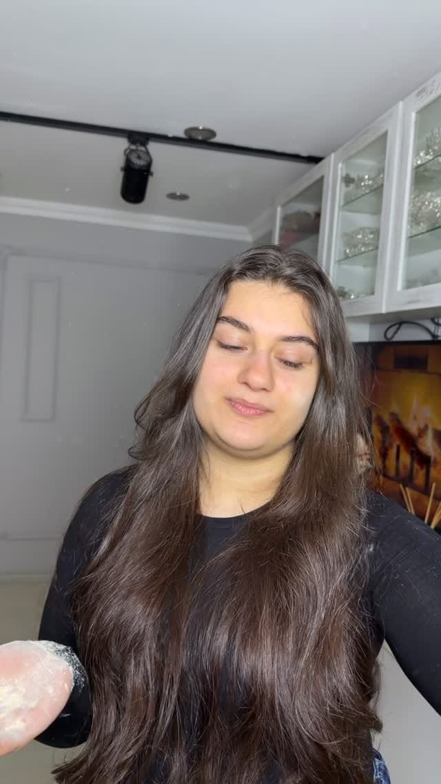 Post 2 by Nalan Ayar on Instagram (video)