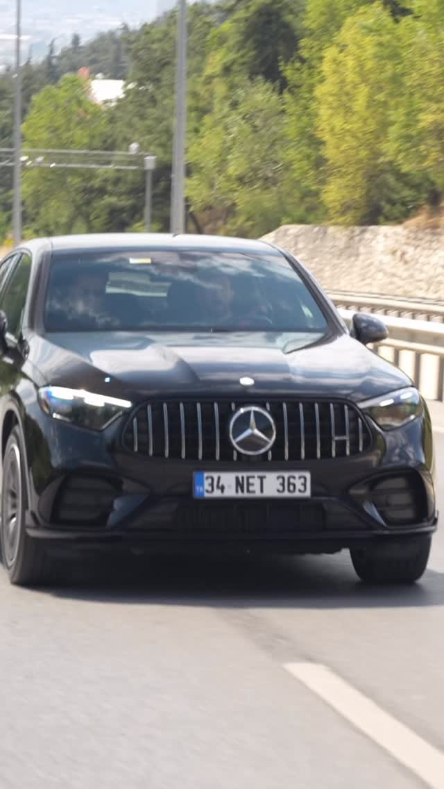 Post 3 by Mete Özgür Açıkgöz on Instagram (video)
