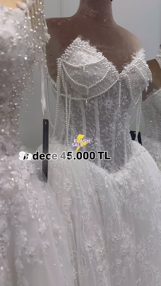 Post 1 by THE BRIDE on Instagram (video)
