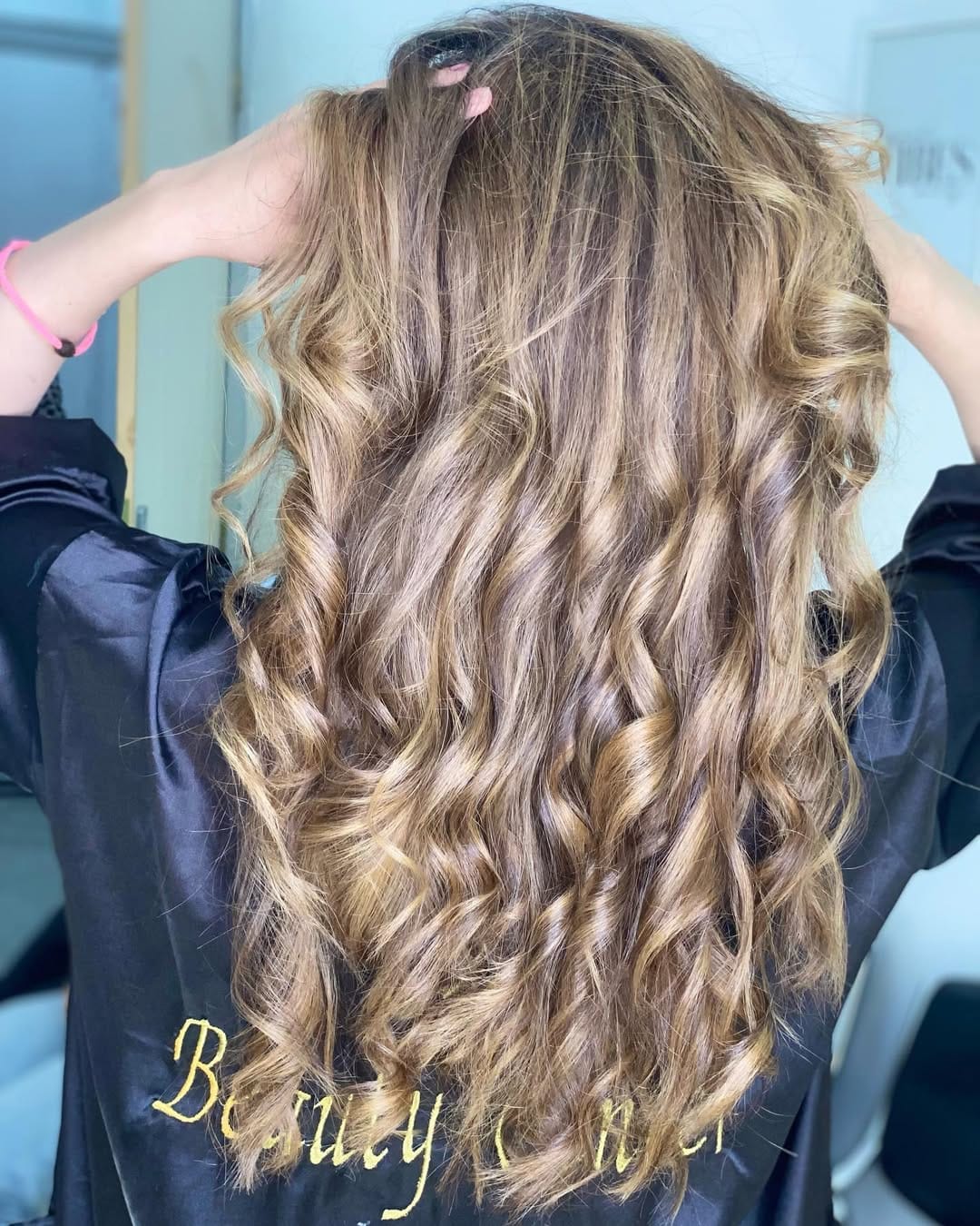 Post 9 by SR beauty center on Instagram (carousel)