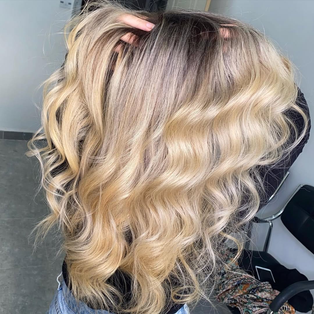 Post 10 by SR beauty center on Instagram (carousel)