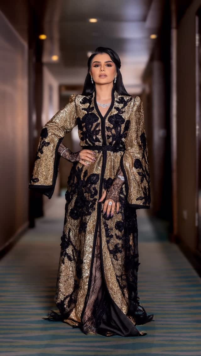 Post 2 by Siham Hajji (سهام حجي) on Instagram (video)