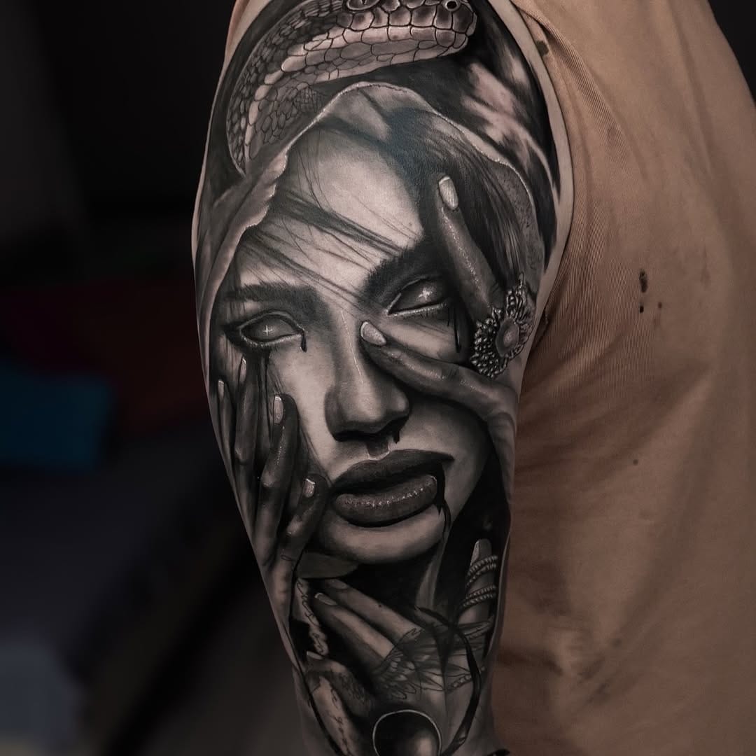 Post 7 by Ferhan Ural on Instagram (carousel)