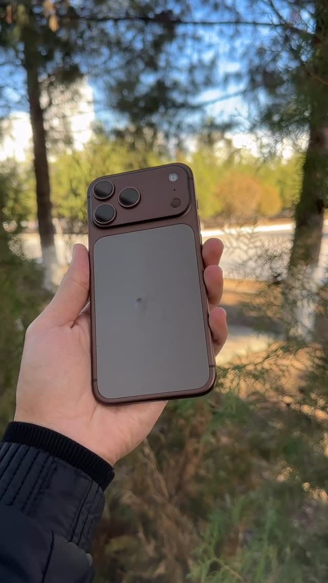 Post 1 by طوكيو للهواتف المتحركة on Instagram (video)