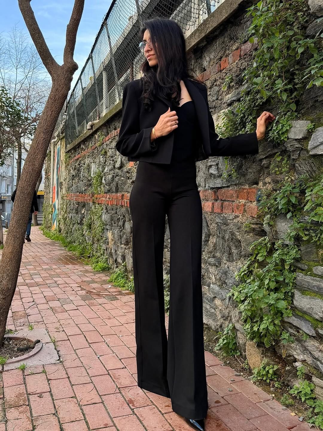 Post 1 by Zeynep Beyazıt / H MISE on Instagram (carousel)