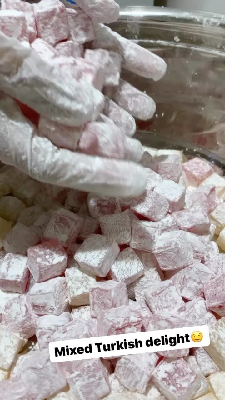 Post 4 by Hamzalee Foodstuff Trading LLC on Instagram (video)