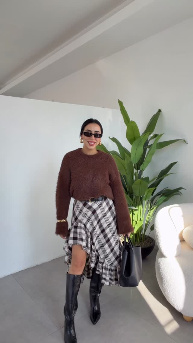 Post 10 by BY 𝗠𝗘𝗥𝗩𝗘 𝗧𝗘𝗞𝗦𝗧𝗜̇𝗟 ⚜️ on Instagram (video)