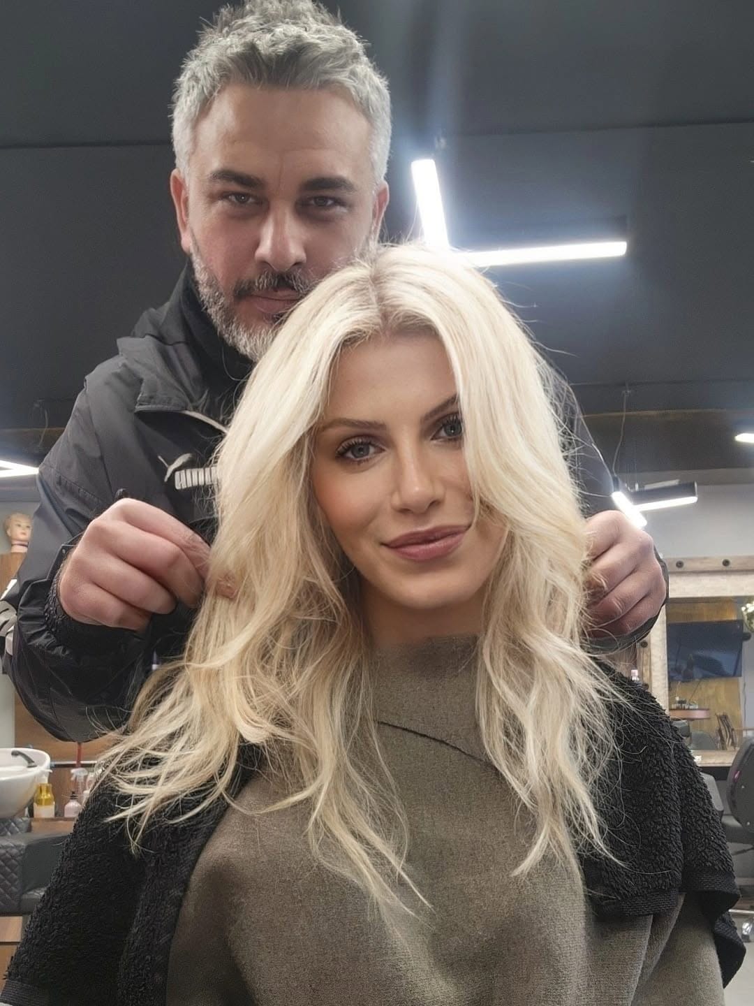 Post 4 by 𝐂𝐀𝐍𝐒𝐈𝐍 𝐇𝐀𝐈̇𝐑 𝐌𝐀𝐊𝐄’𝐔𝐏 𝐀𝐑𝐓𝐈̇𝐒𝐓/ 𝐒𝐎𝐋𝐀𝐑𝐈̇𝐔𝐌 on Instagram (carousel)