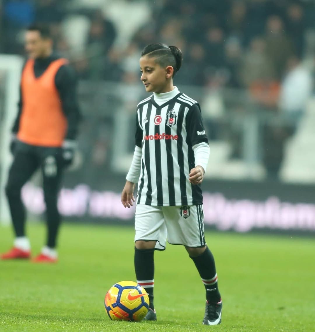 Post 9 by Beşiktaş'ın çocuğu on Instagram (image)