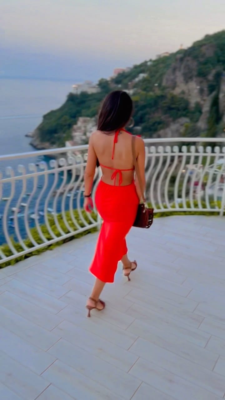 Post 10 by Gizem Bulut on Instagram (video)