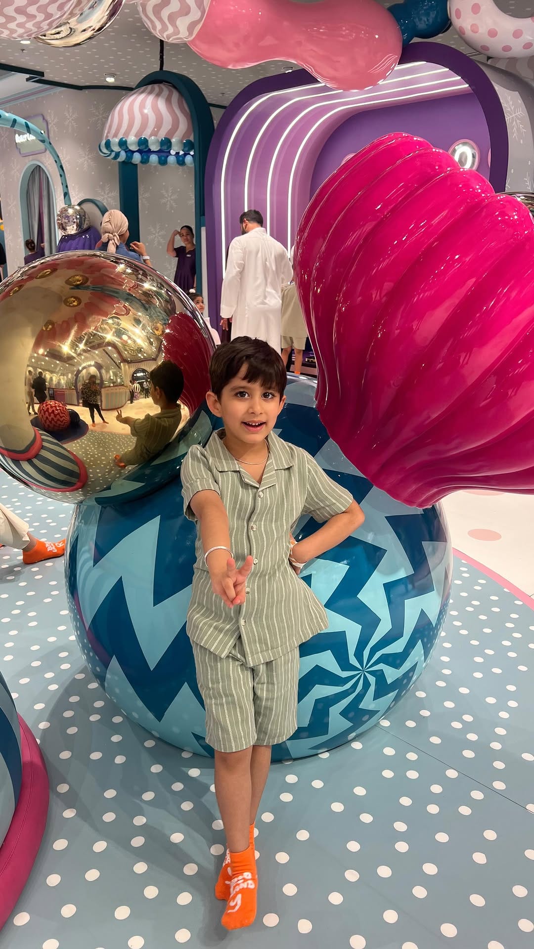 Post 10 by Prisha Bhatia on Instagram (video)