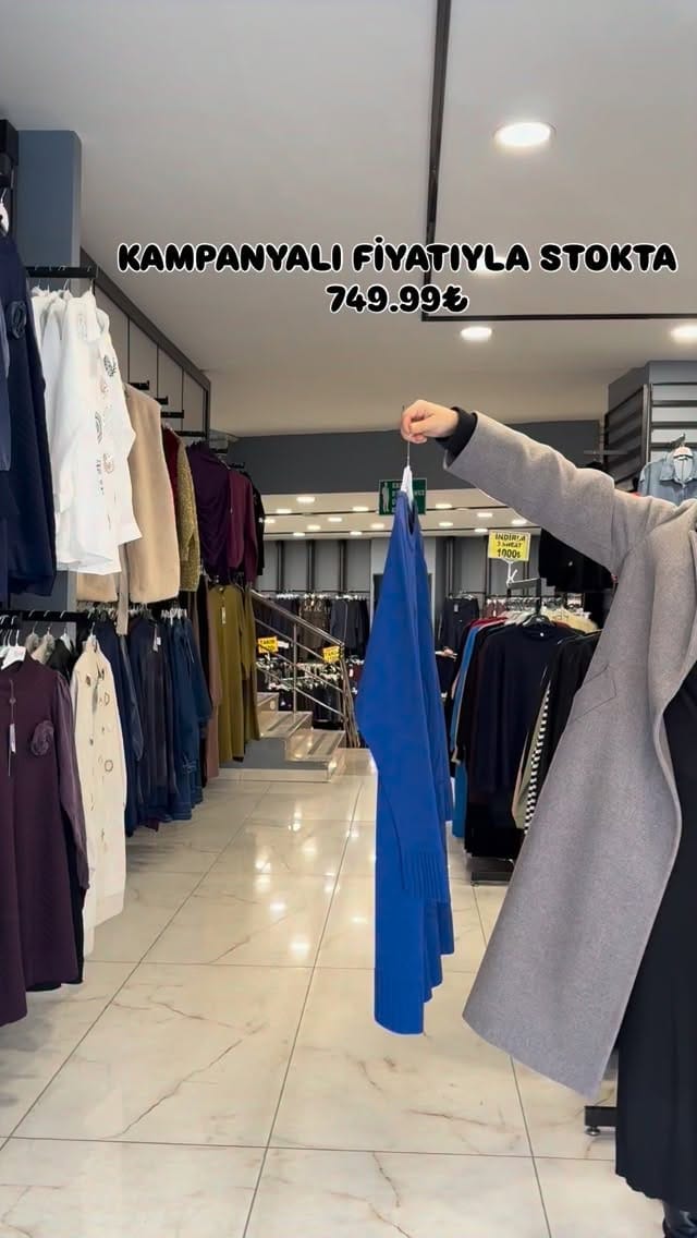 Post 1 by ZÜMRÜT GİYİM on Instagram (video)