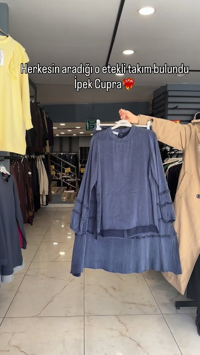 Post 8 by ZÜMRÜT GİYİM on Instagram (video)