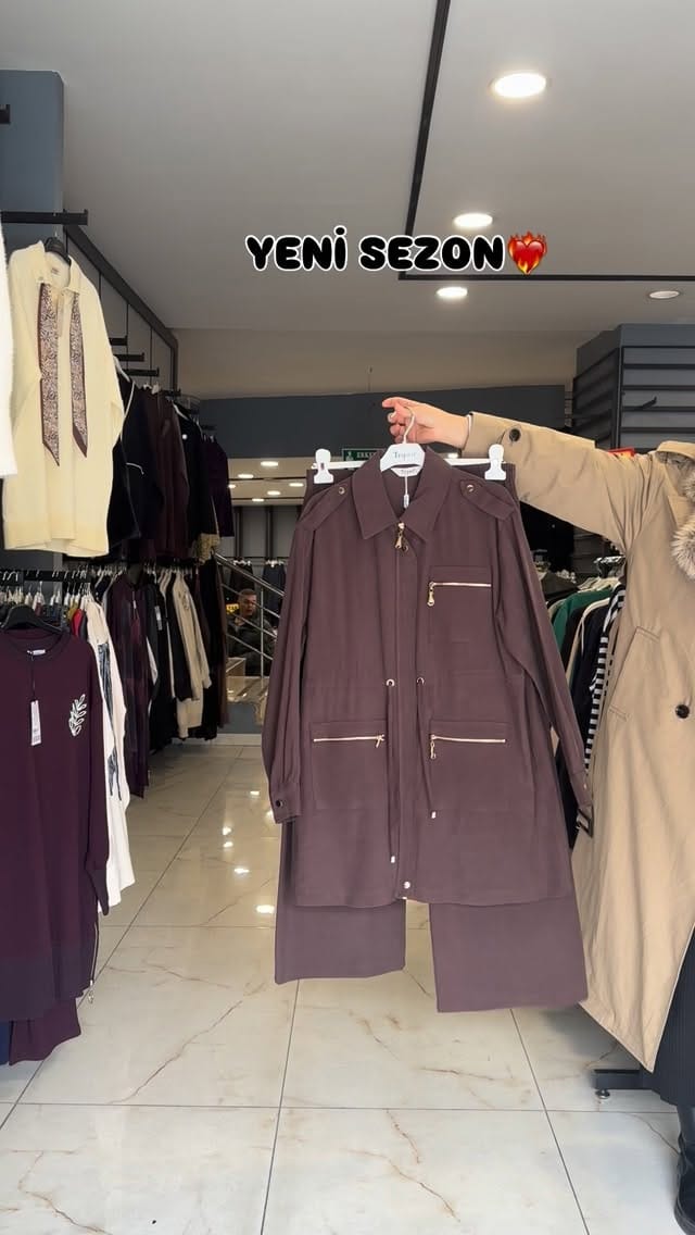 Post 7 by ZÜMRÜT GİYİM on Instagram (video)