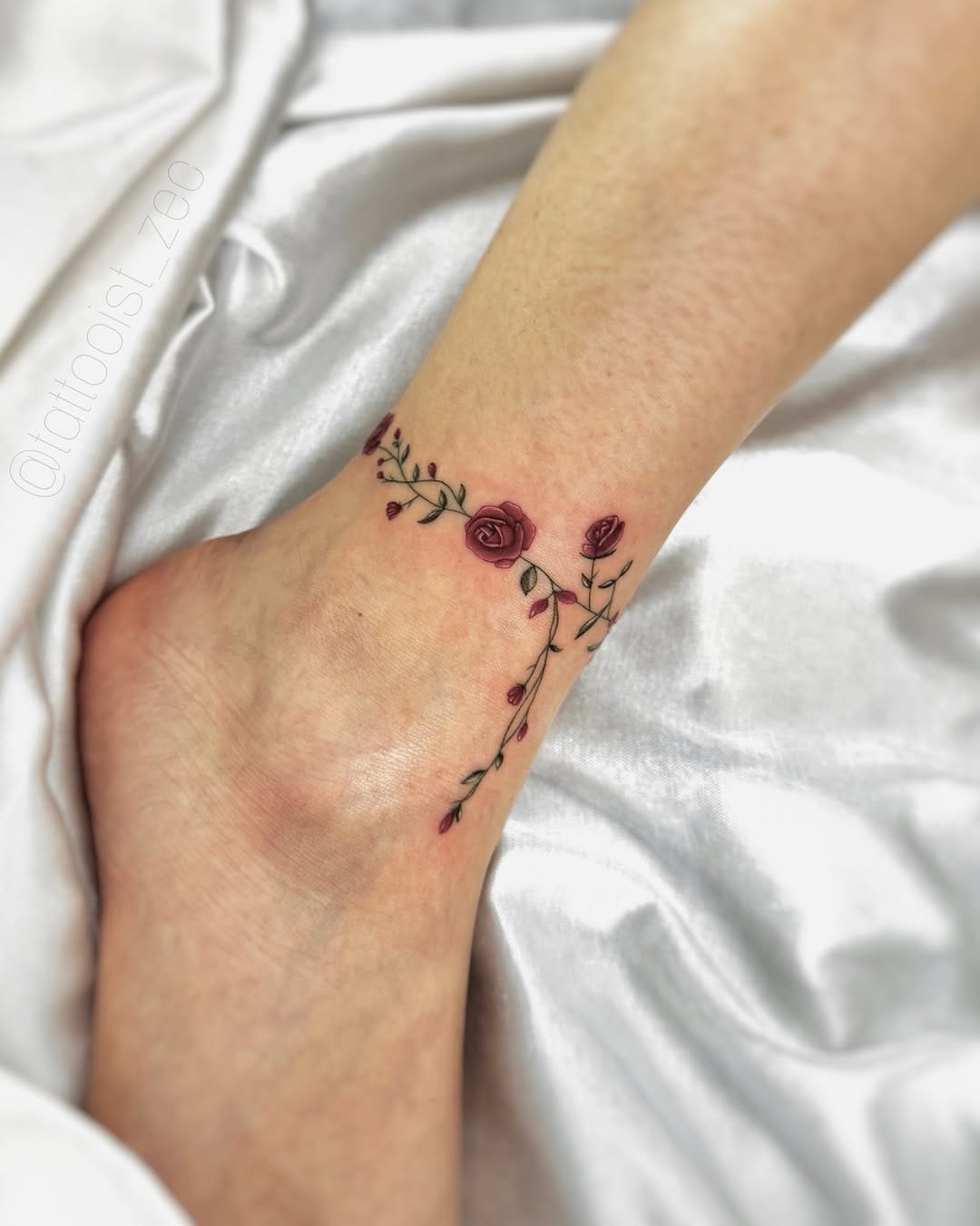 Post 5 by Studio Z Art Tattoo Piercing on Instagram (image)