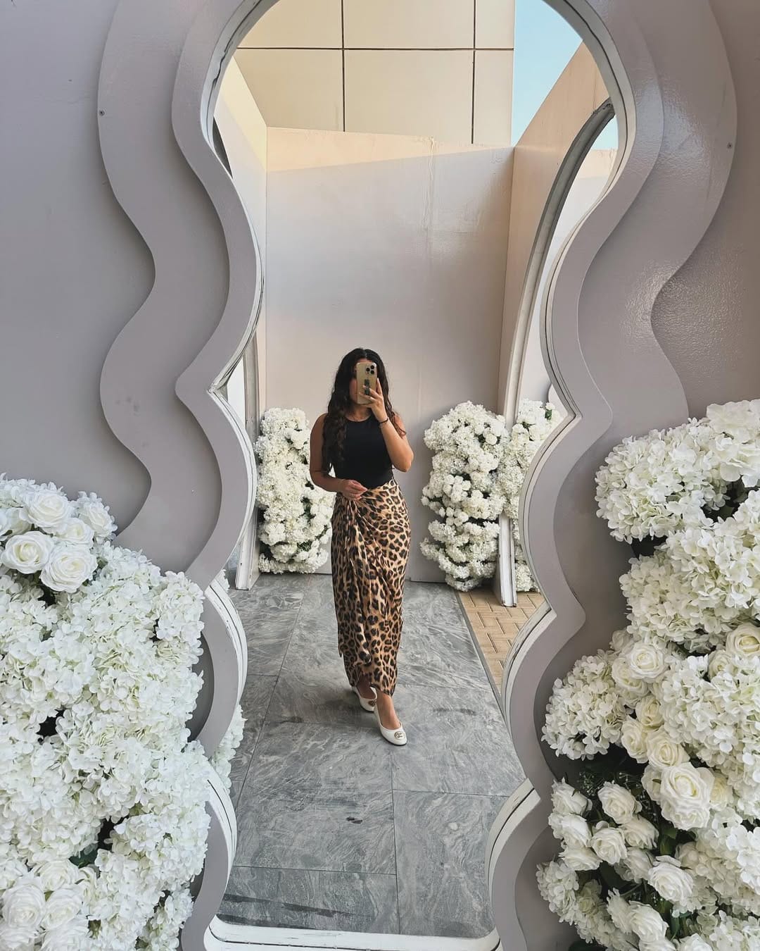 Post 8 by M a h s a on Instagram (image)