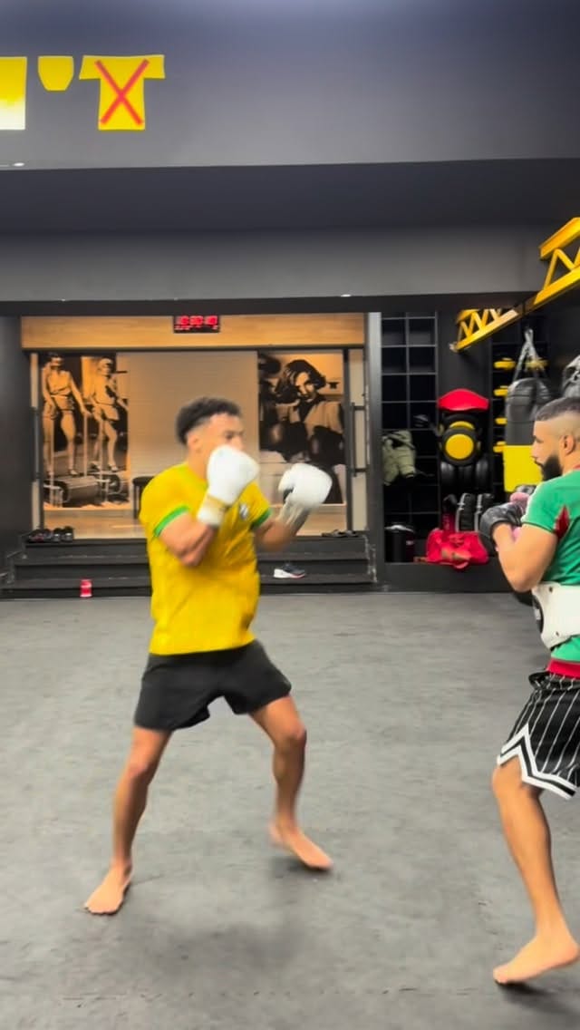 Post 3 by Zakaria el jamari on Instagram (video)