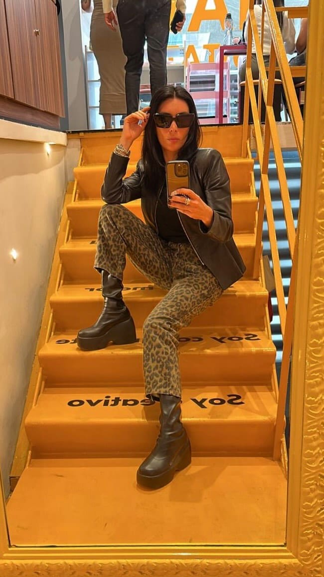 Post 2 by Ni somos Niñas ni somos Bien on Instagram (video)