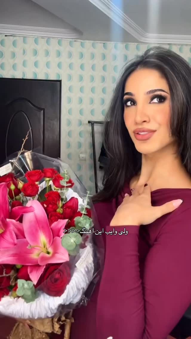 Post 7 by Afifeh on Instagram (video)