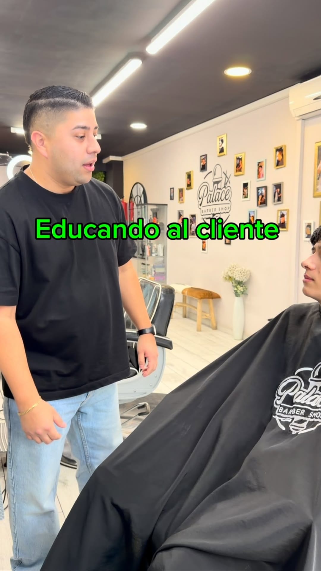 Post 9 by BARBERÍA PALACE BARBER on Instagram (video)