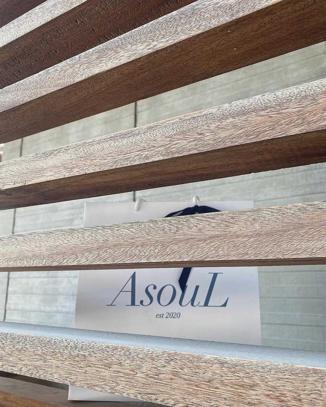 Post 1 by AsouL on Instagram (image)