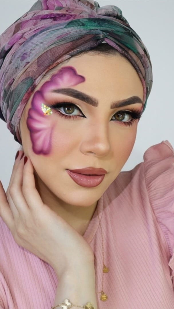 Post 5 by Manal Ahmed Ali on Instagram (video)