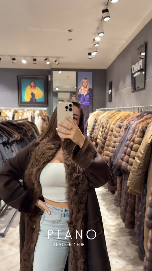 Post 9 by PİANO LEATHER & FUR on Instagram (video)