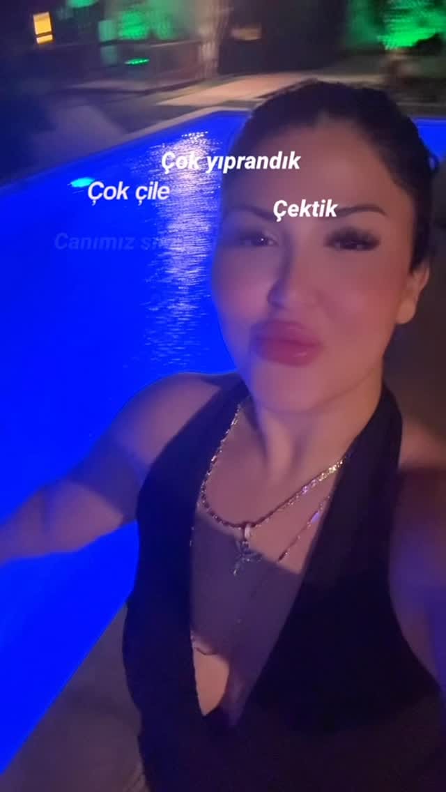 Post 7 by Nil eys on Instagram (video)