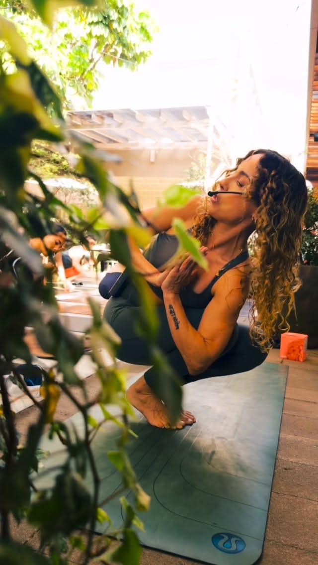 Post 5 by Angie Flores Saiffe on Instagram (video)