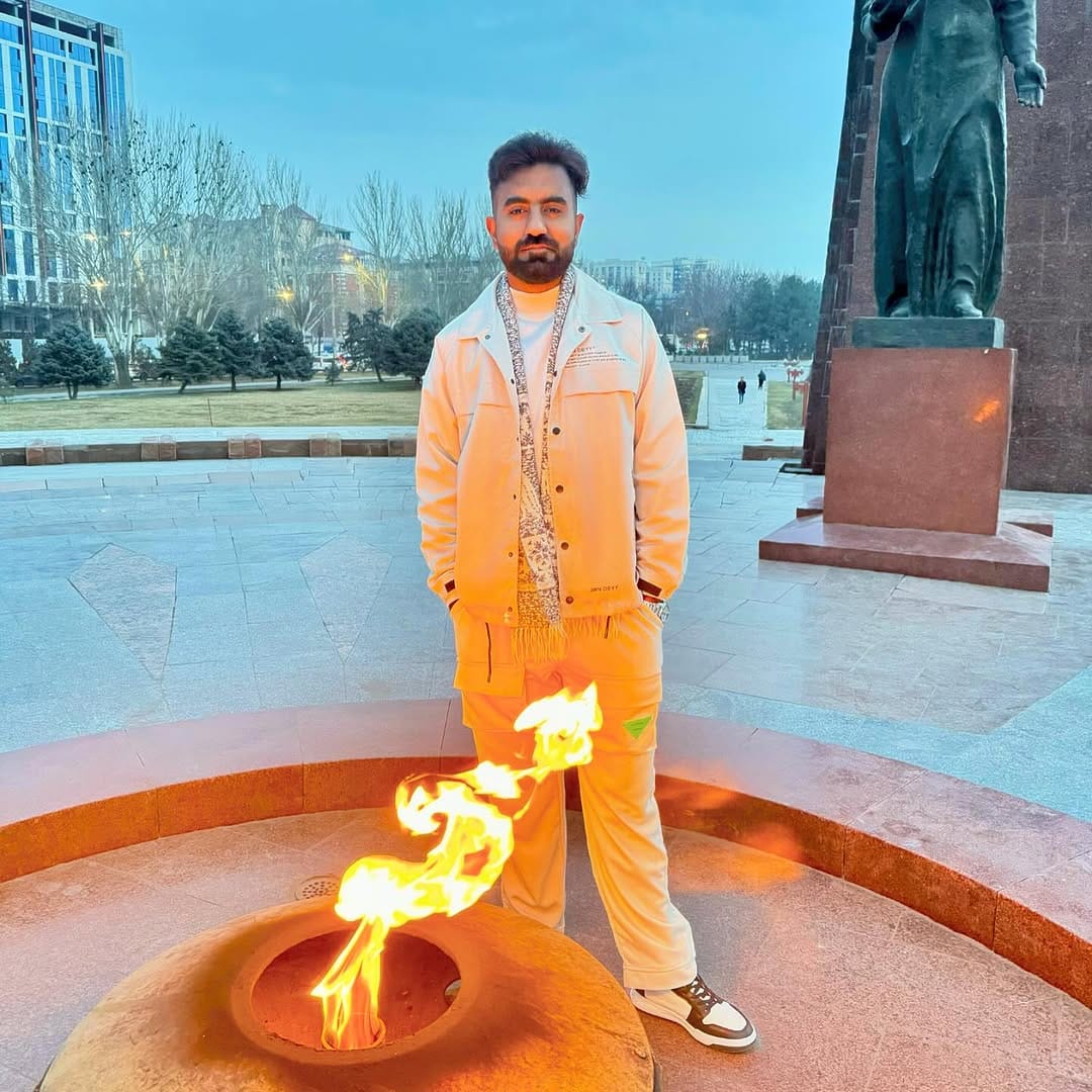 Post 10 by Irfan Haider on Instagram (carousel)
