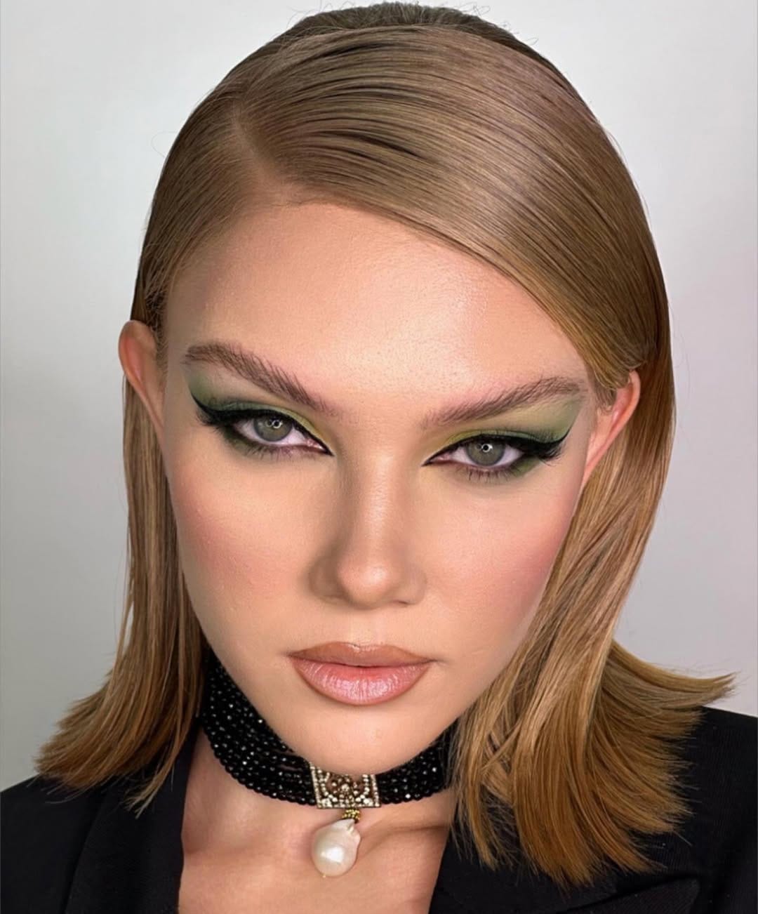 Post 9 by Büşra Küçük Yeşil on Instagram (image)