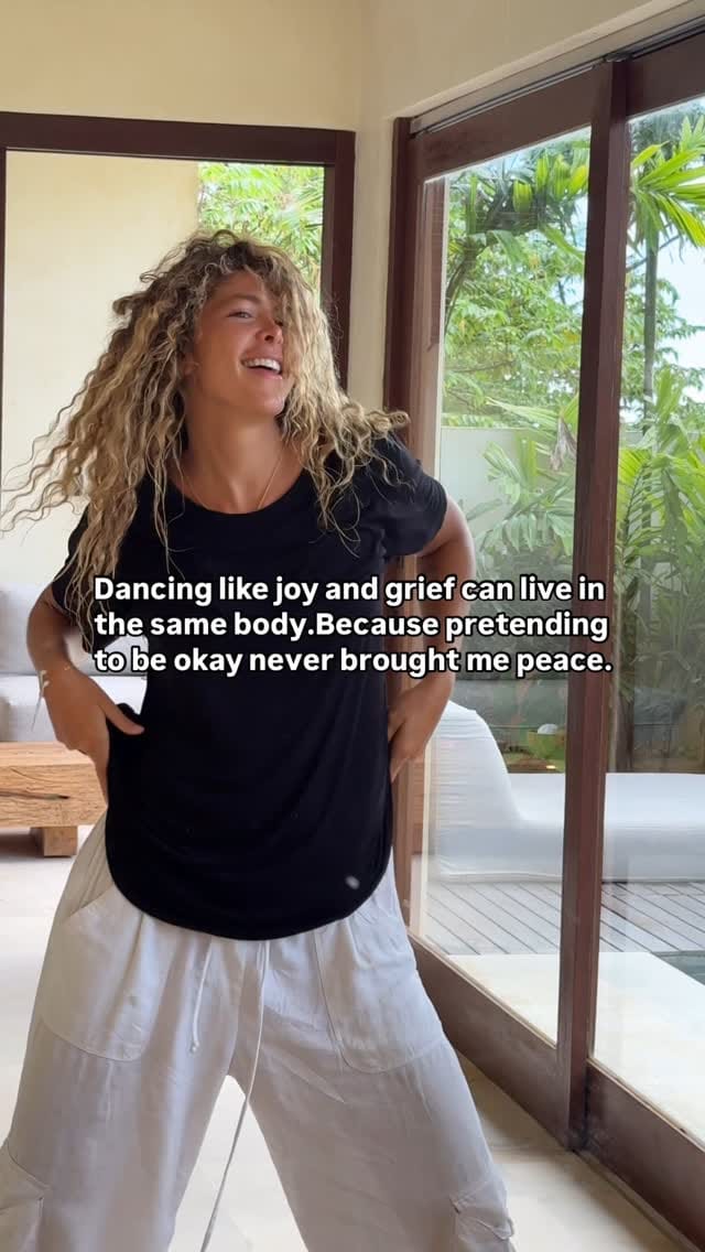 Post 10 by Viviana | Womens Coach & Retreats on Instagram (video)