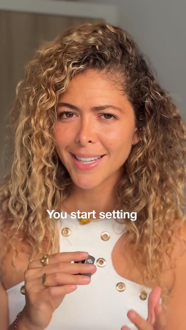 Post 4 by Viviana | Womens Coach & Retreats on Instagram (video)