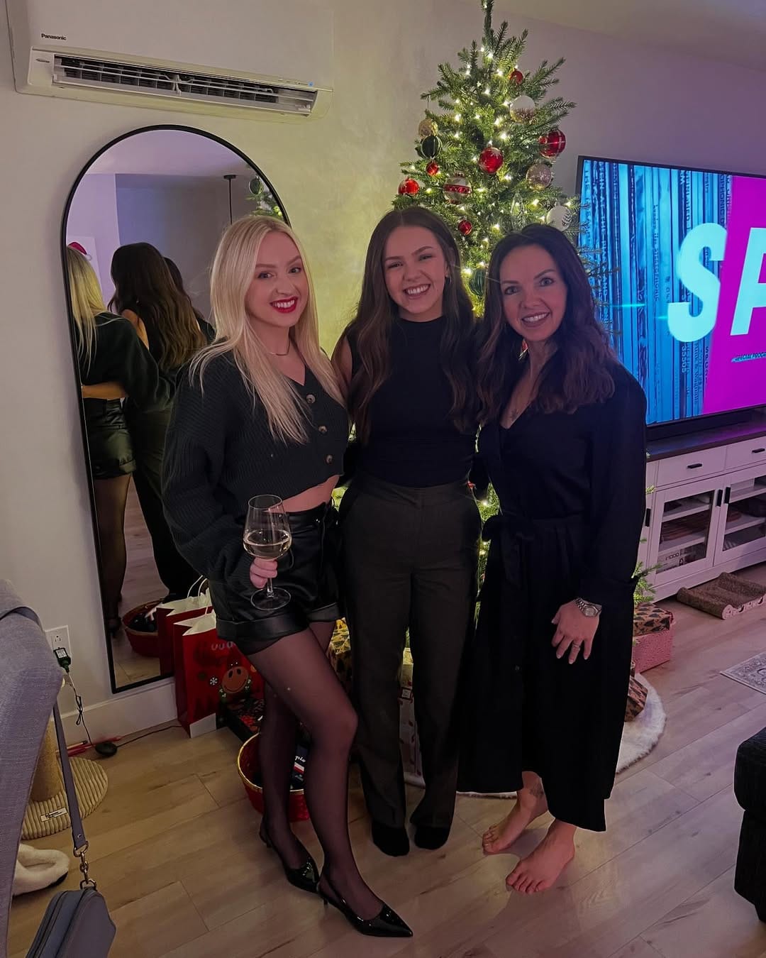 Post 5 by Carly Gamberg-Personal Trainer on Instagram (image)
