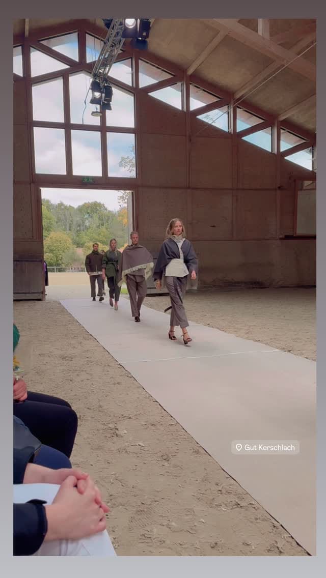 Post 9 by Edeltraud Ulbing on Instagram (video)