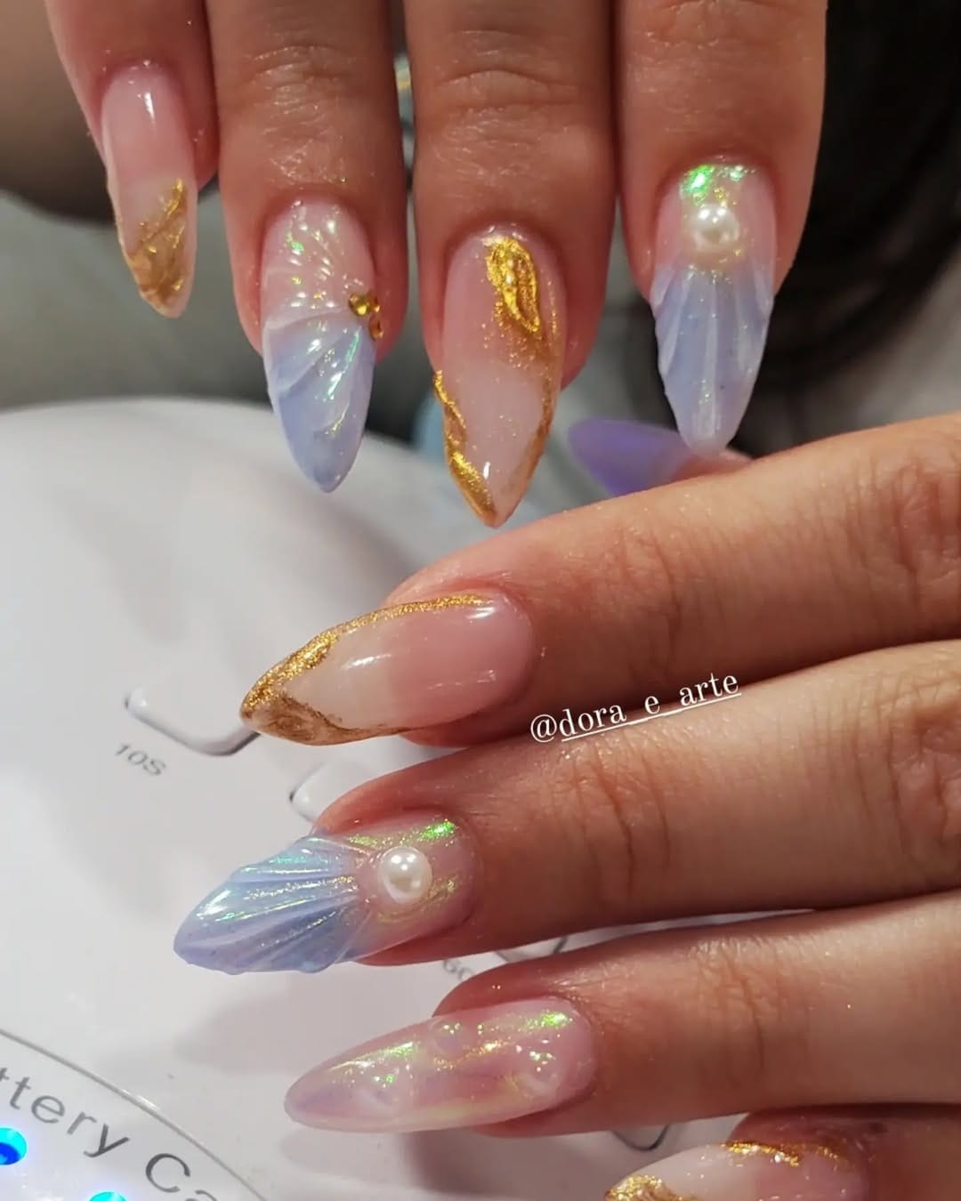 Post 8 by Studio Nail Design 23/11/2003 on Instagram (carousel)