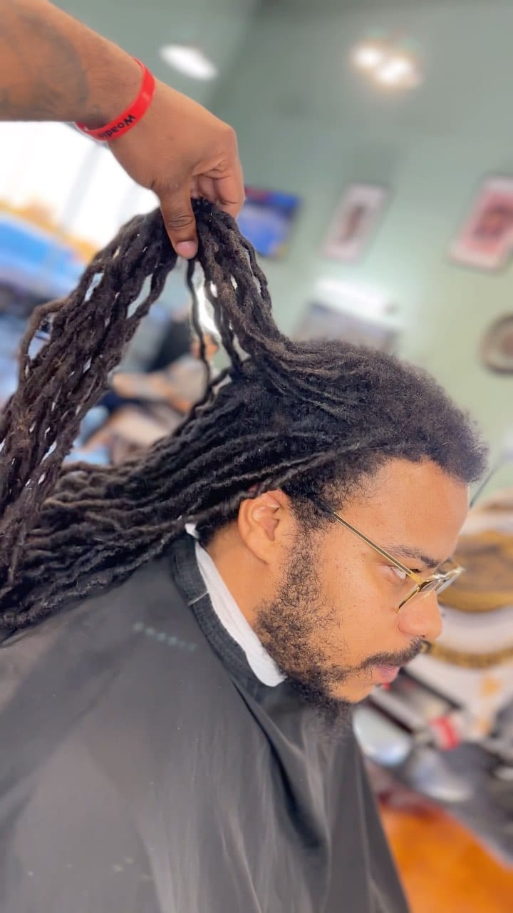 Post 9 by Dejon Taylor on Instagram (video)