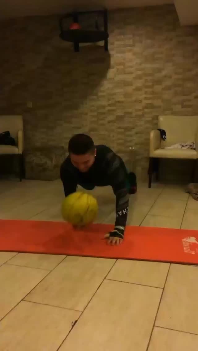 Post 4 by Tayfun Tiryaki on Instagram (video)