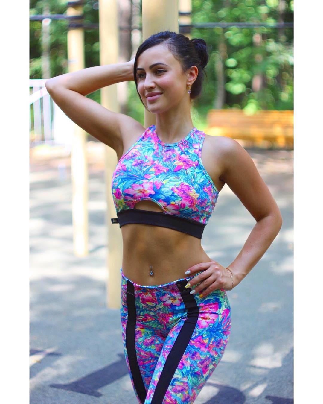 Post 6 by Одежда для фитнеса on Instagram (image)