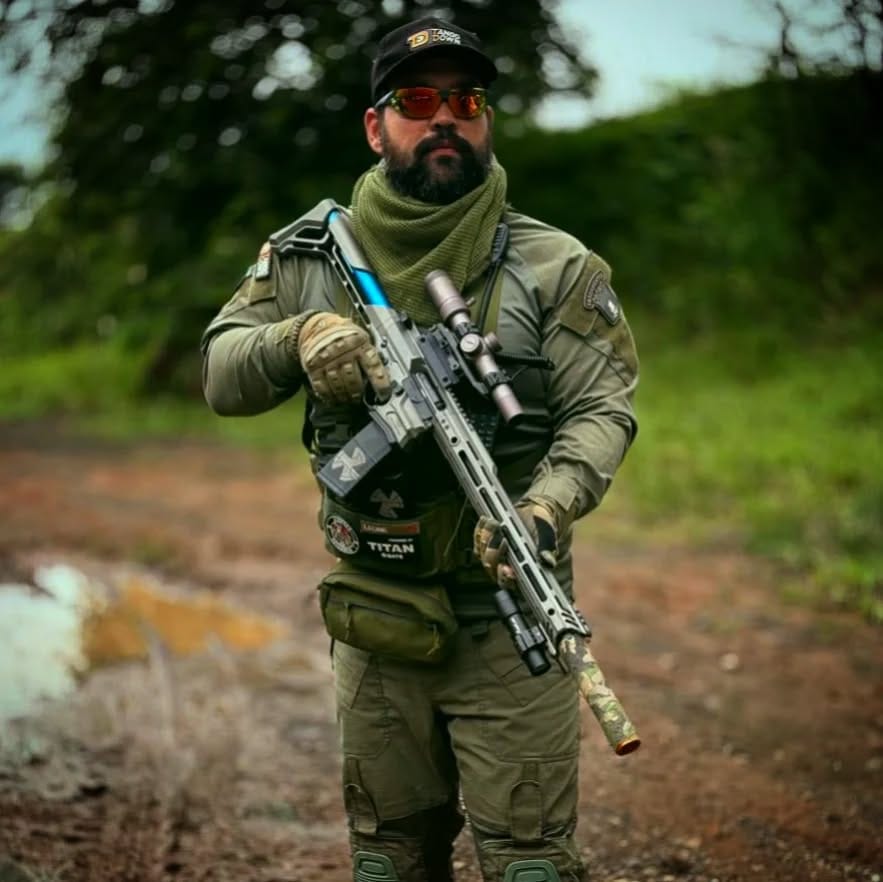 Post 2 by Delta Armeiro on Instagram (image)