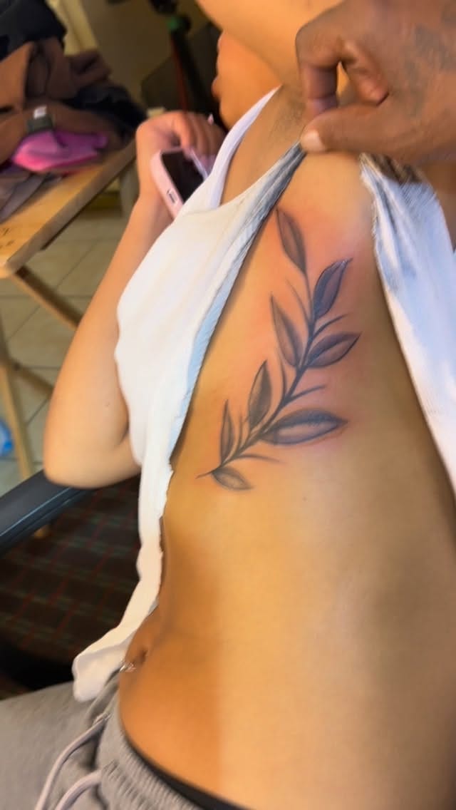 Post 3 by Rodney MrTattoo Davis on Instagram (video)