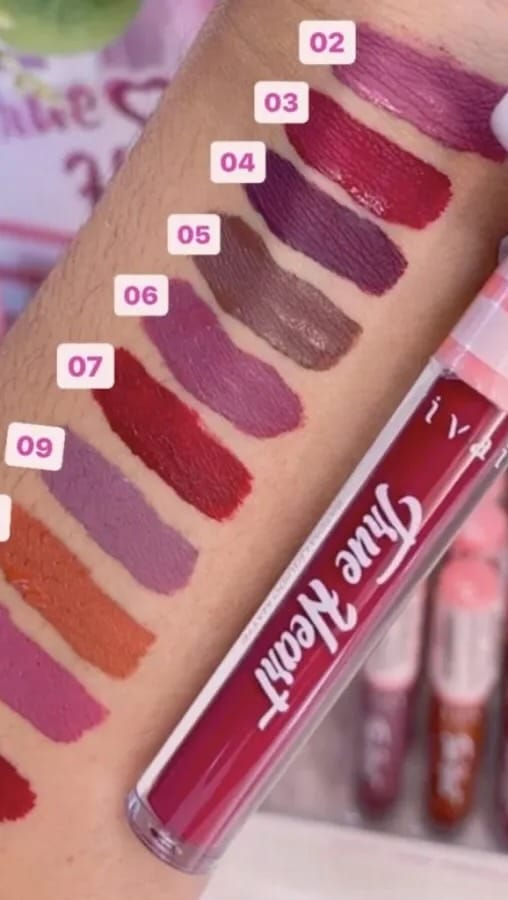 Post 2 by Vip Makeup 💋 Vente de produits cosmétiques on Instagram (video)