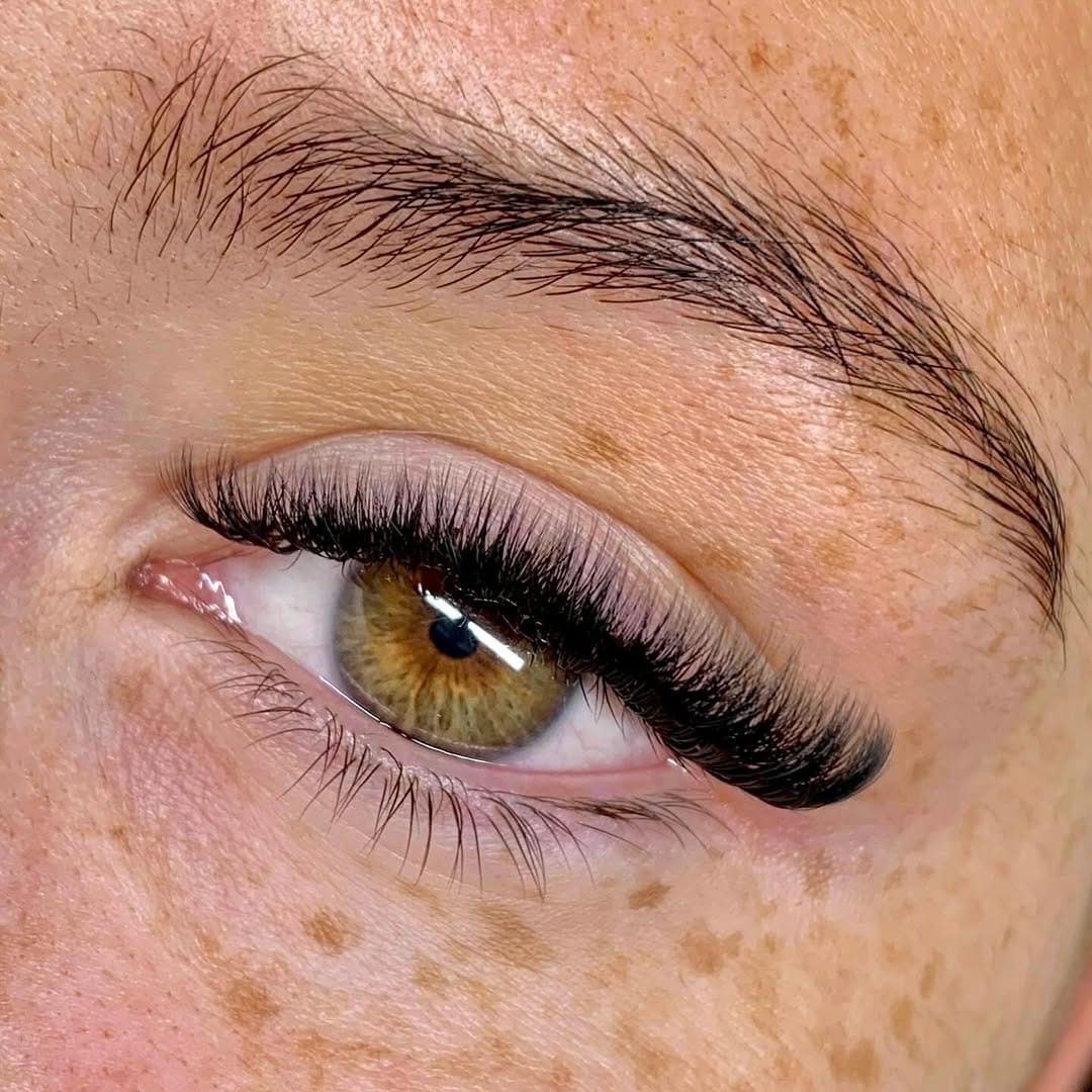 Post 6 by Lash Supplies | Accredited Lash Courses🤎 on Instagram (carousel)